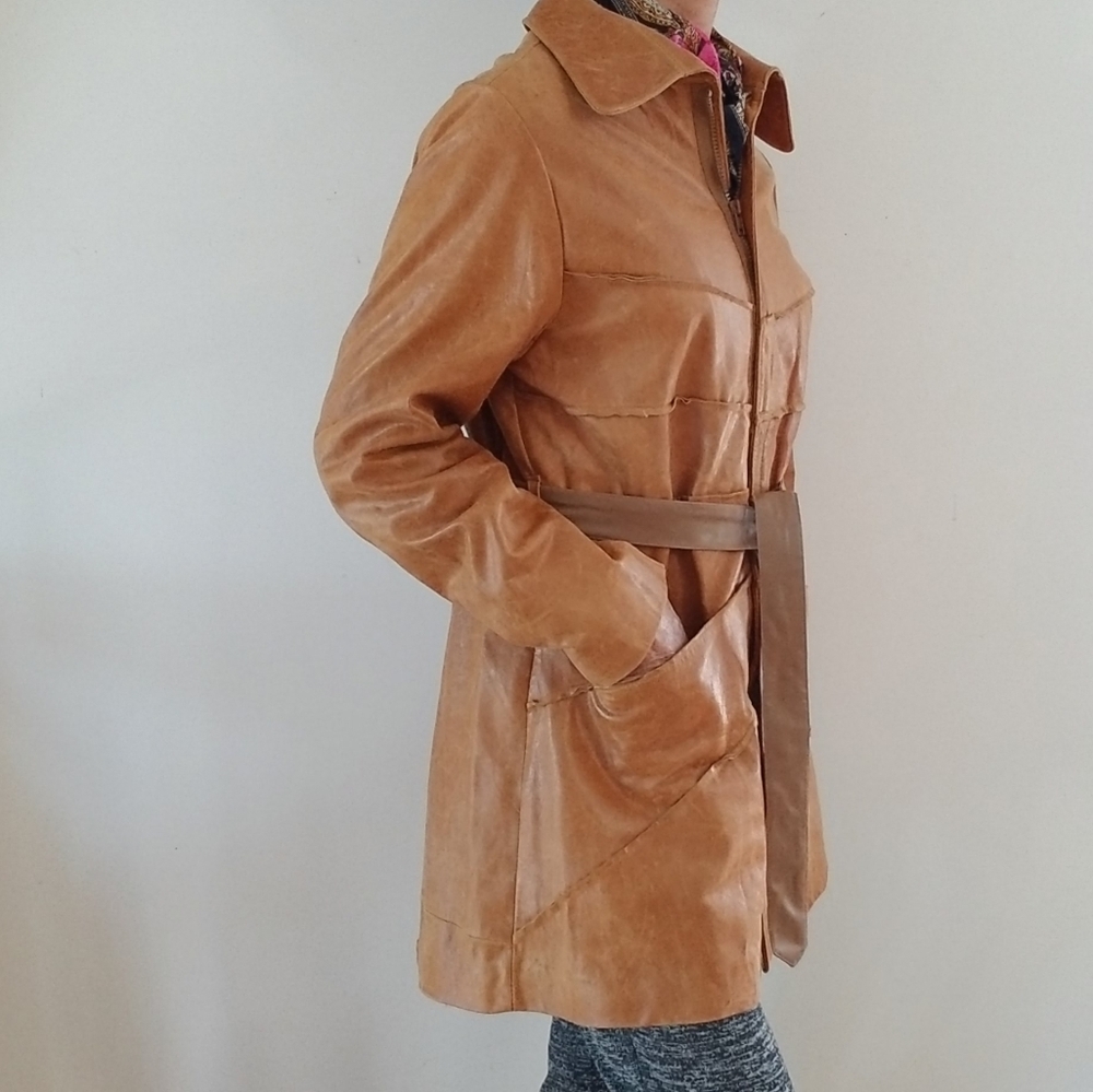 Lucien Piccard Womens Leather of Distinction Tan Coat, Size M/L - Picture 5 of 15